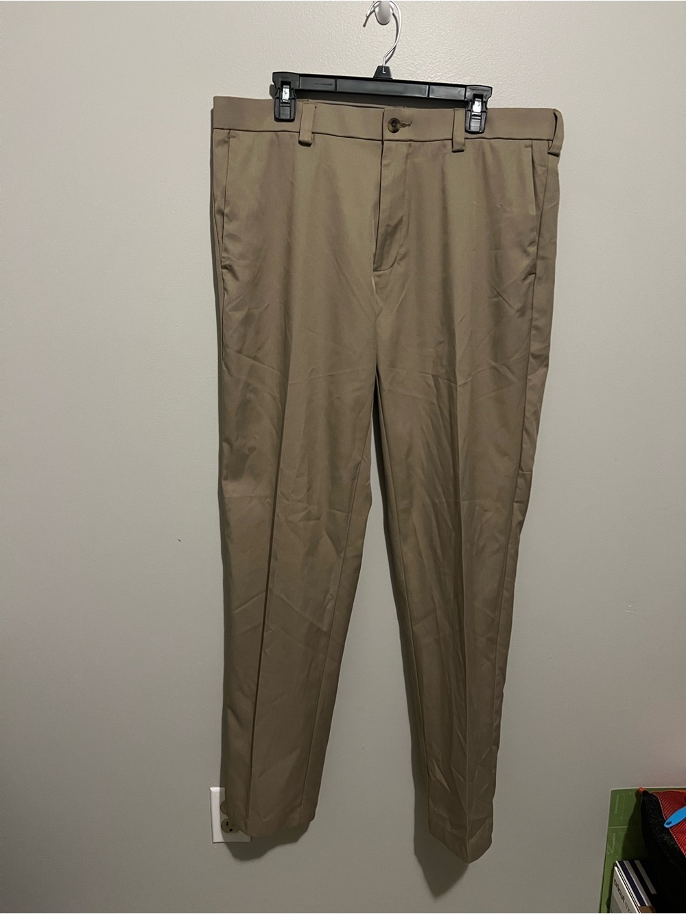 Men's Classic Khaki Dress Pants